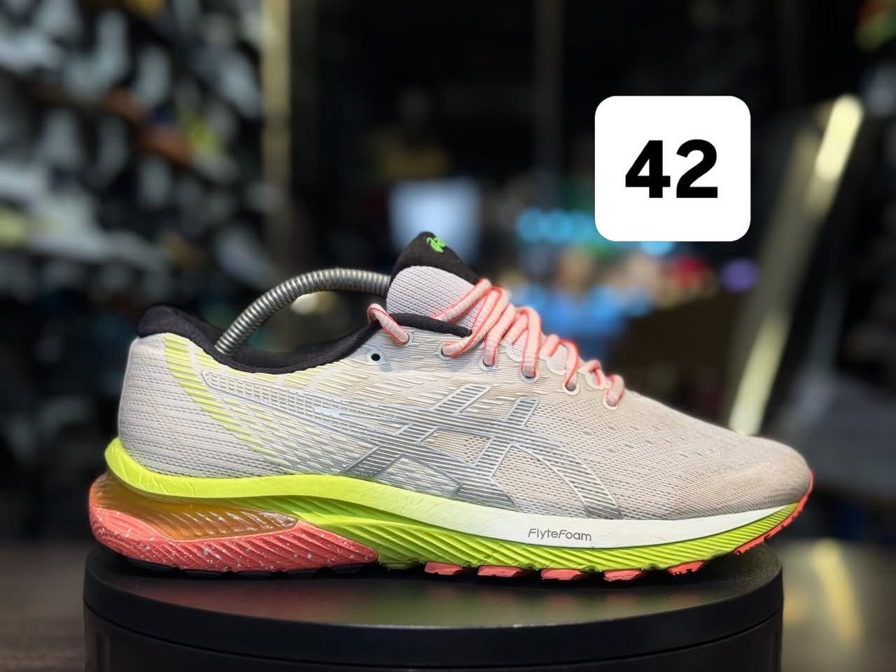 احذيه اصليه اورجنل 
بغداد الدوره حي الصحه 
للتواصل ***********
