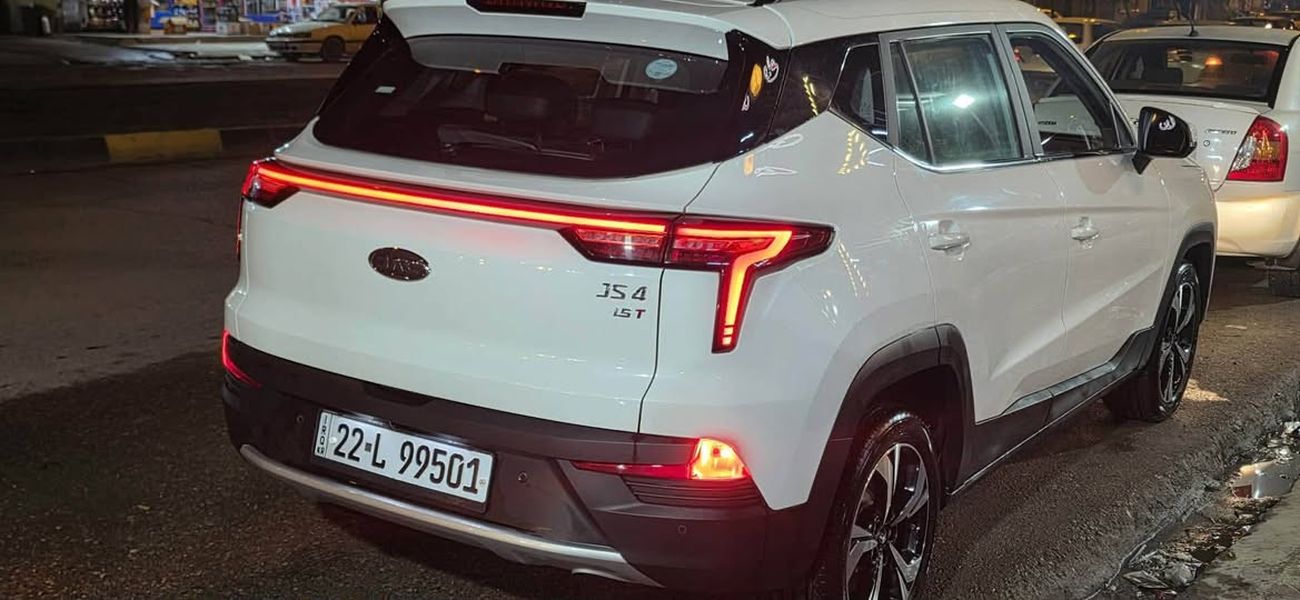 السلام عليكم سياره جاك جي اكس فور موديل 24 ماشيه16الف ضمان 6 سنوات
40الف كيلو تبديل دهن مكينه وكير ابلاش من الشركه كير ومكينه ضمان ست سنوات
فول مواصفات حجم الماكينه 15 توربو السياره بحاله الوكاله شرط التحويل شرط من الدعمي للدعاميه عنوان موصل حي المصارف السعر 134 ♥***********
***********
