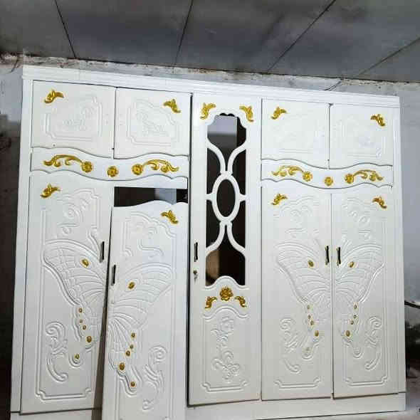 غرفه كامله صاج تسكام صبغ حراري جديد ب650وبيه مجال للشرايه هاذه رقم صاحبها ولي يشتري يكوله من طرفي امانه ***********
***********
