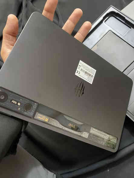 ايباد ريد ماجك ذاكره 512 مستعمل 5 اشهر نضيف استخدام شخصي  واتساب ***********
