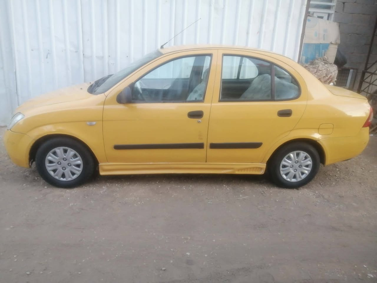 طيبه موديل 15رقم بغداد انكليزي سنويه لل30سياره حلوه نقصه بس مشط تعبان مكينه كير حداديه كله مابي شي بيه صبغ فقط جاملغ امامي ونص الباب سعر 36وبيه مجال مكان كربلاء ***********
