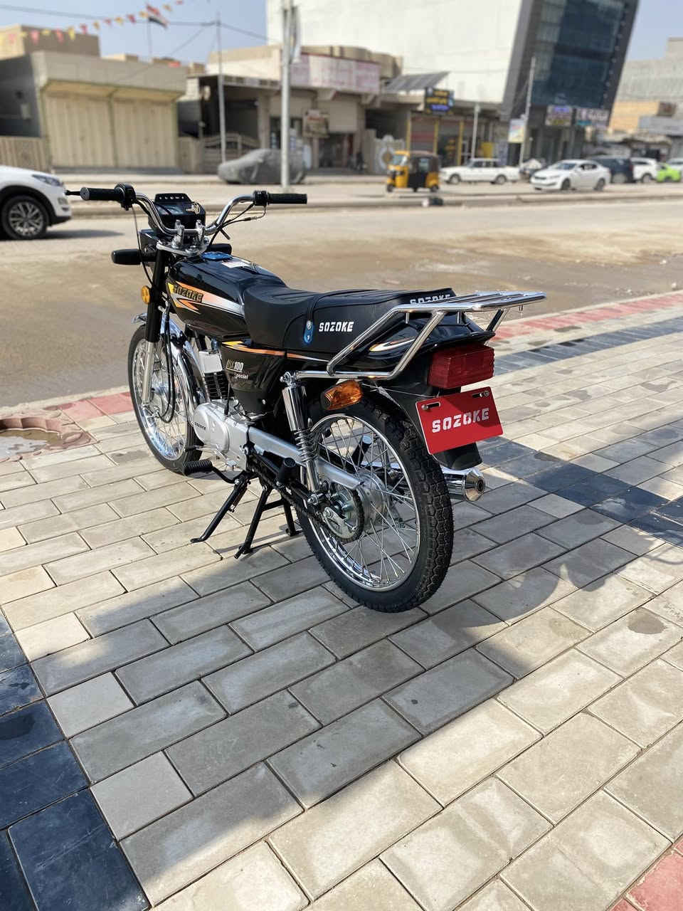 سوزوكي X100موديل 2025صارله ١٥يوم طالع من الوكيل للبيع او مراوس مكان عزيزيه ***********
