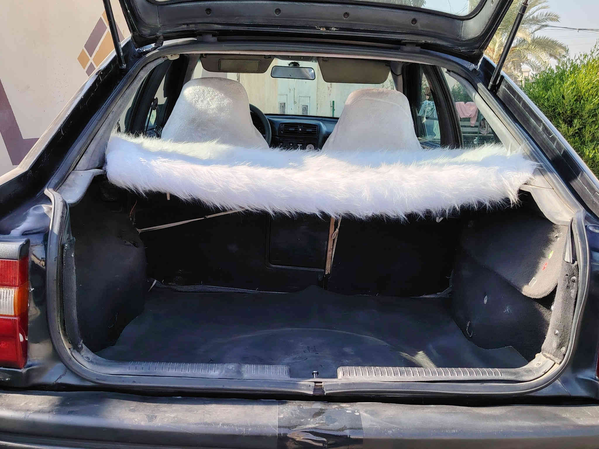 السلام عليكم للبيع اوبل فگتره حجم 20 موديل 93 سنويه لحد 2027 دفتر بانزين موجود كير محرك صدر امامي خلفي جديد تايرات اربعه جديد كهربائيات كلها شغاله تدفئه شغاله السياره جاهزه من كلشي ترهم مراوس حسب القناعه مكاني قضاء الحويجه السعر 35 وبيه مجال  رقم الهاتف ***********
