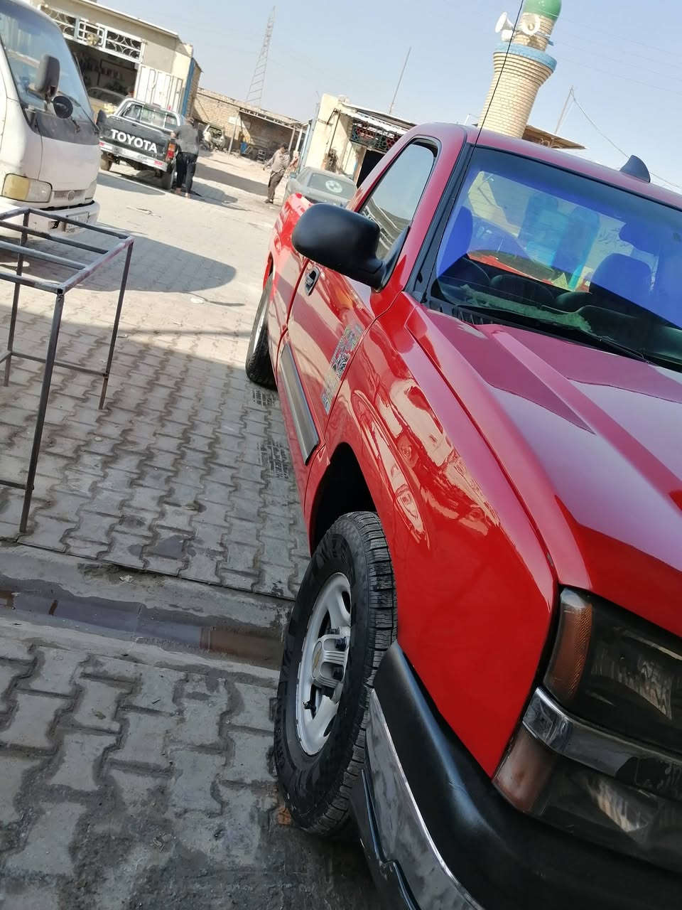 سلام عليكم سياره سلفادور مديل2004مزاد سته برغي معامله كامله سياره جديده معنه الكلمه تجي وتشوف بعينك تخم تاير جديد حداديه جديده كير ومكينه  مكفولات  رقم ***********
