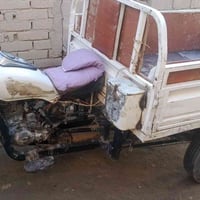 مكلف بنشر ستوته كلك ب٦٥٠ نضيف ٠٧٨٣٦٥٢٥٥٧٠