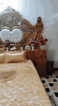 غرفة اخشاب لبيع سعر 1,600 قفل
هاذا الرقم ***********
