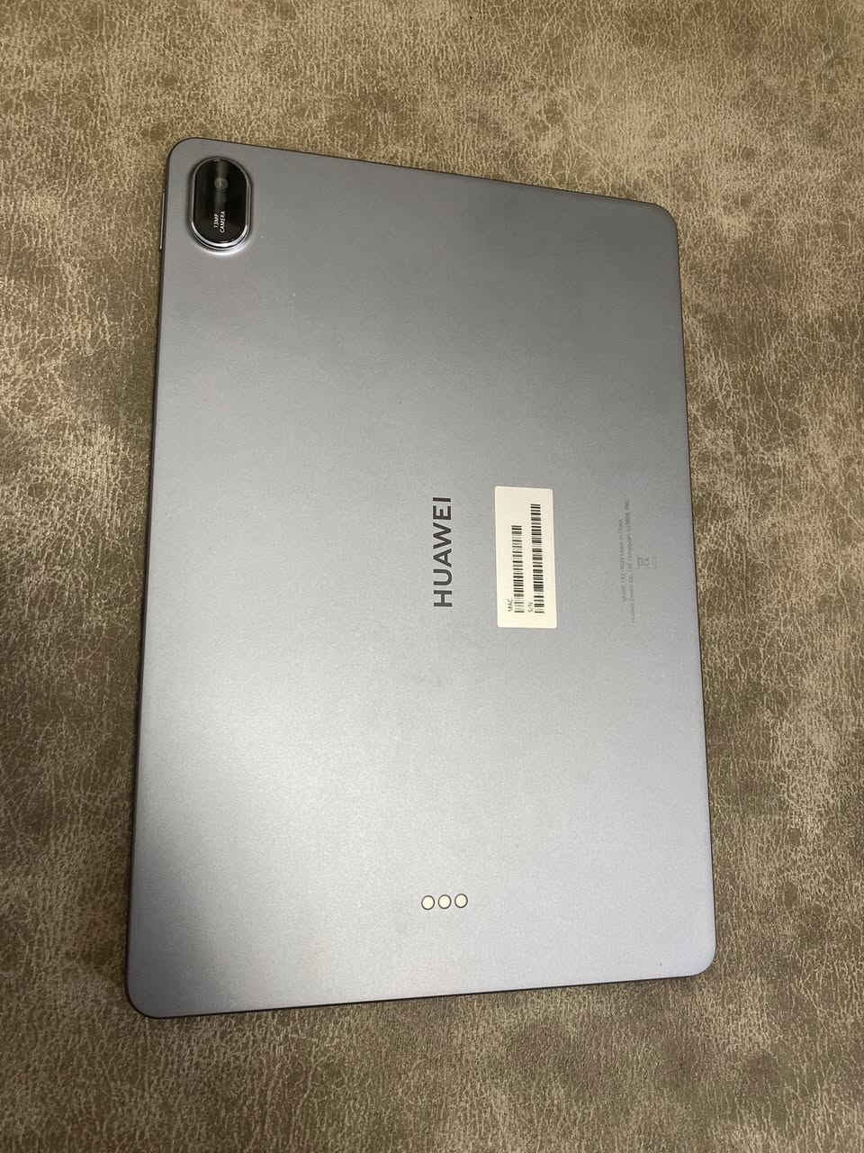 📢 للبيع: تابلت Huawei MatePad 11.5 (بحالة ممتازة) ✨
جهاز Huawei MatePad 11.5 الغني عن التعريف

 الحالة: مستخدم قليل جدا النظافة 100%
الذاكرة 256
البطارية 100%
الشاشة ملمس ورقي لاتعكس الاضائة 

 الملحقات 
الشاحن الأصلي / العلبة / الكيبورد الأصلي / حافظة جلد اصلية مال شركة 

السعر 425 الف


**إذا كنت صاحب هذا الإعلان وتريد حذفه لأي سبب، رجاءا أرسل رسالة إلى الدعم الفني**