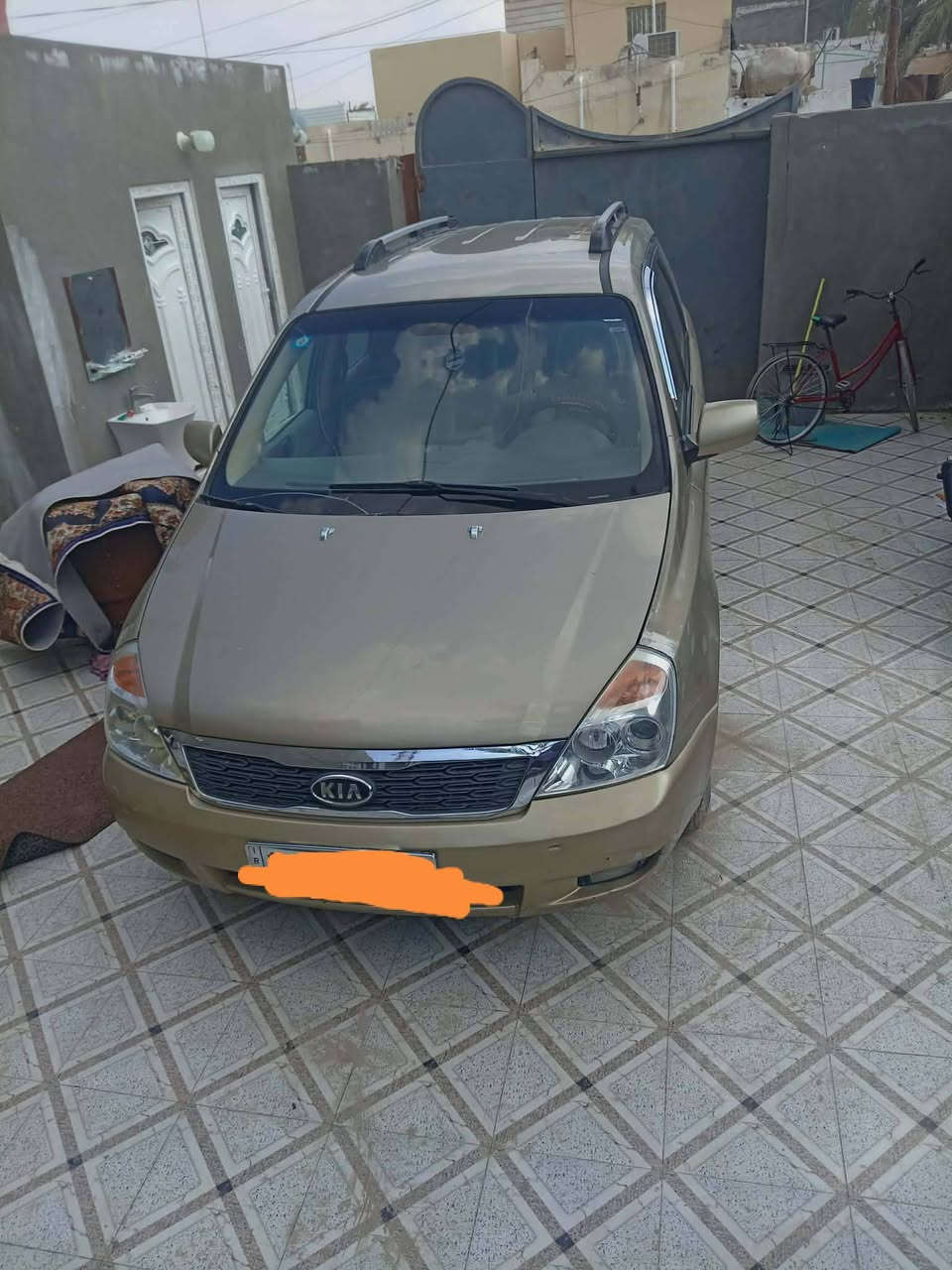 سلام عليكم 
كيا سيدون موديل 2007 بيه منظوم غاز السياره جاهزه تخم تاير حداديه امامي وخلفي كير ومحرك شرط رقم بغداد بسمي 
السعر 120وبيه مجال ومراوس  ترهم
***********
