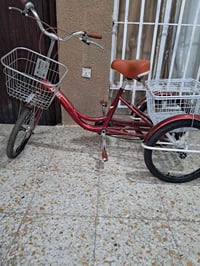 بايسكل جديد غير مستعمل 120 الف وبي مجال للشراي  07808228595