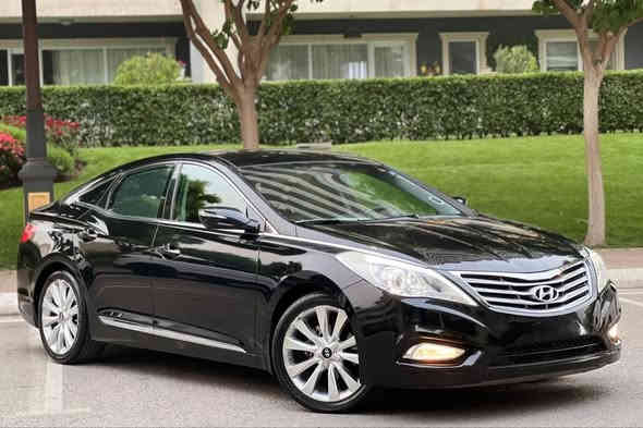 السلام عليكم اقرا المنشور قبل لا تتصل                        
ازيرا 2014. فول مواصفات 

سياره خليجي بدون ضرر بيها شبر توحيد لون  عل  بنيد  اضافه مكانات بارد فقط  بسيط كلش 

كير محرك شرط  مامفتوح ولا مبدل بيها شي 

سياره نظيفه مال بيت  سياره رقم دهوك مسطره دولي 

محرك 6 سلندر 3000 المرغوب كوبون موجود 

وبالعافيه عل ياخذها سياره كامله وجاهزه 

السعر 143.  للاتصال ***********

                    ***********
