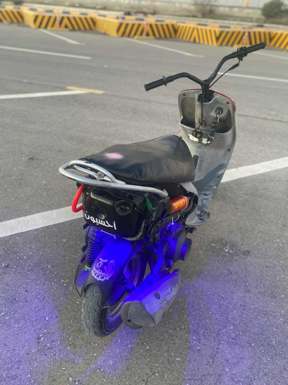 ماكس منغولي للبيع كفاله عامه مامفتوحه صارلهه شهرين من طالعه غراضة كامله السعر 750وبيهه مجال ***********
