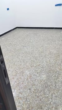 حي الجامعه • بيت للايجار • ١٠٠م