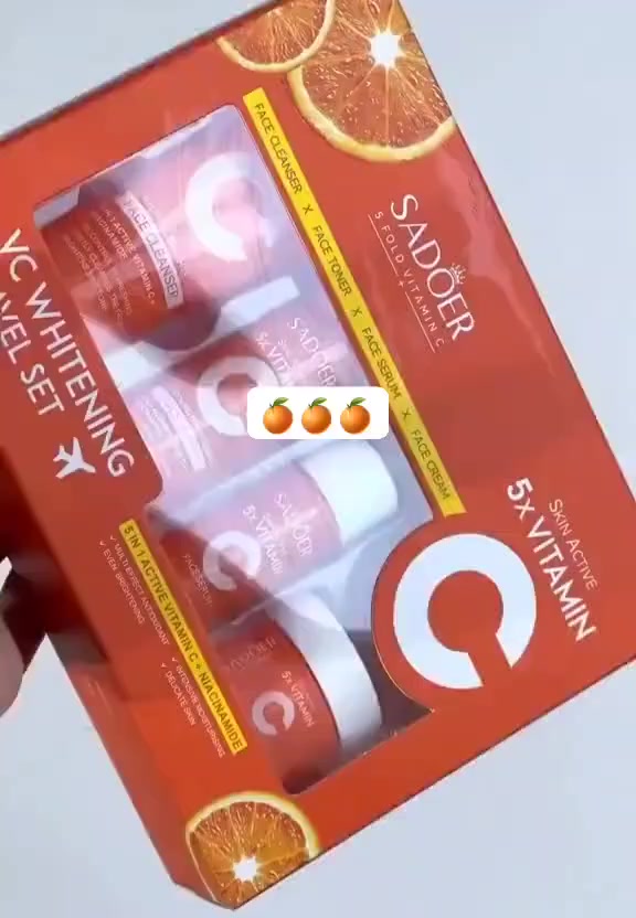 ✨مجموعة العناية باللحية من SADOER، والتي تهدف إلى توفير العناية المتكاملة للحية أقوى وأكثف. تتضمن المجموعة شامبو وبلسم وزيت ومنعم للحية. تغذي البصيلات بعمق وتقوي الشعر وتحفز النمو الطبيعي.تساعد على منع هيشان اللحية وتمنحها لمعاناً.. تعد المجموعة حلاً متكاملاً لترطيب وتغذية وتكثيف اللحية.. تهدف إلى توفير روتين كامل للمساعدة في تنعيم اللحية الخشنة وتعزيز النمو الصحي. مصنوعة من مستخلصات نباتية طبيعية وزيوت مثل زيت الجوجوبا وزبدة الشيا وفيتامين E.

✅الفوائد:
✔️تنظيف عميق وفعال للأوساخ العالقة في اللحية.
✔️ترطيب وتنعيم الشعر الجاف والمجعد.
✔️تغذية بصيلات الشعر للمساعدة في نمو لحية أكثر كثافة وامتلاءً.
تقليل الحكة والقشرة المصاحبة لنمو اللحية.
✔️تسهيل تصفيف اللحية وتشكيلها.

محتويات المجموعة (5قطع) 
تحتوي المجموعة على 👇 
شامبو اللحية : لتنظيف اللحية بلطف.
بلسم اللحية : لتنعيم وفك تشابك الشعر.
زيت التغذية : لترطيب وتقوية جذور الشعر.
بخاخ التغذية : لإنعاش وتنعيم فوري.
مرهم التنعيم (بلسم) (وعاء دائري): للمساعدة في التصفيف وإضفاء لمعان
🚘يوجد خدمة توصيل لجميع محافظات العراق ٤ الاف 🚘


**إذا كنت صاحب هذا الإعلان وتريد حذفه لأي سبب، رجاءا أرسل رسالة إلى الدعم الفني**