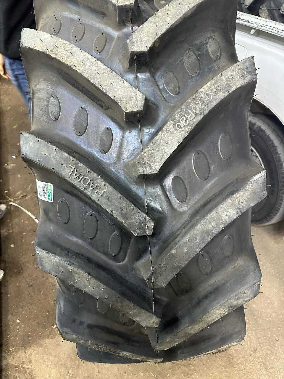 باكت هندي جميع المقاسات
650/65/38
580/70/38
600/65/30
540/65/30
480/70/30
600/65/28
480/70/30
أيمن أحمد لتجارة الجرارات والإطارات 
010 99002757 
010 28502277


**إذا كنت صاحب هذا الإعلان وتريد حذفه لأي سبب، رجاءا أرسل رسالة إلى الدعم الفني**