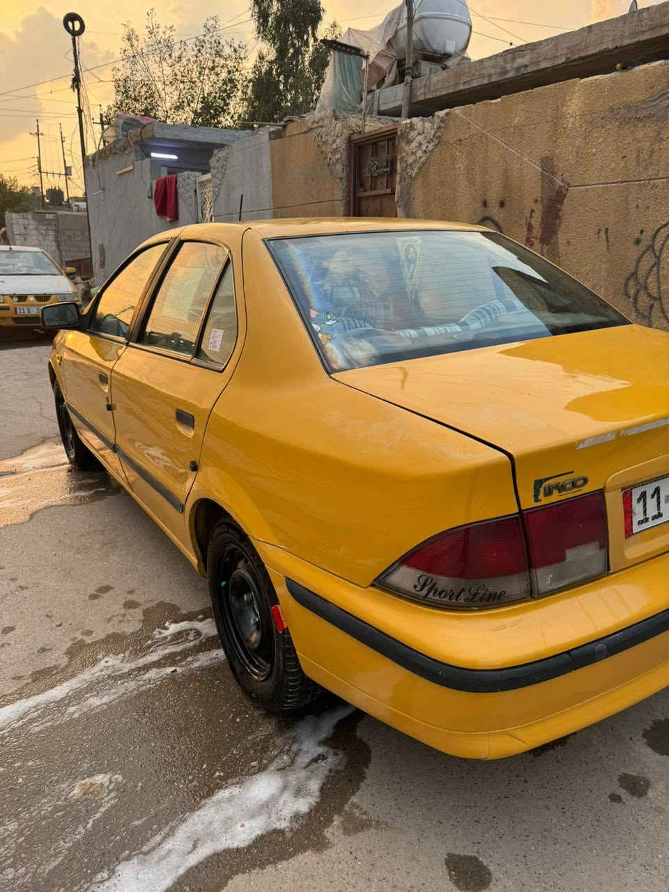 سلام عليكم سمند لبيع موديل 12 رقم بغداد جديد مكفوله من كلشي سعر 40 وبيه مجال مكان سيارة شعب *********** بغداد, العراق
