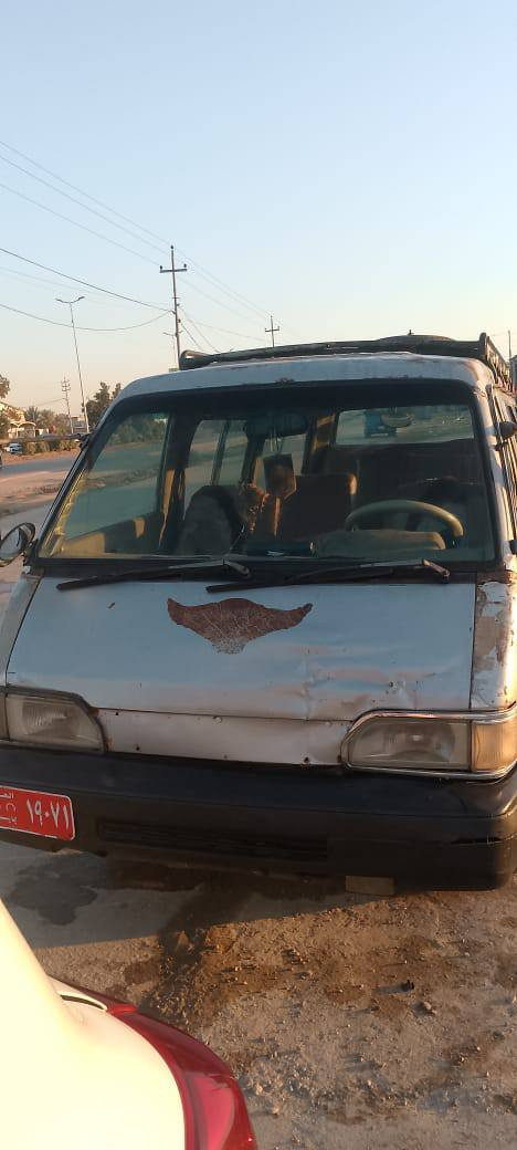 السلام عليكم كيا للبيع موديل 93 حداديه تخم تاير كهربائيات خير من الله 0 7 8 3 1 7 1 6 4 6 3
