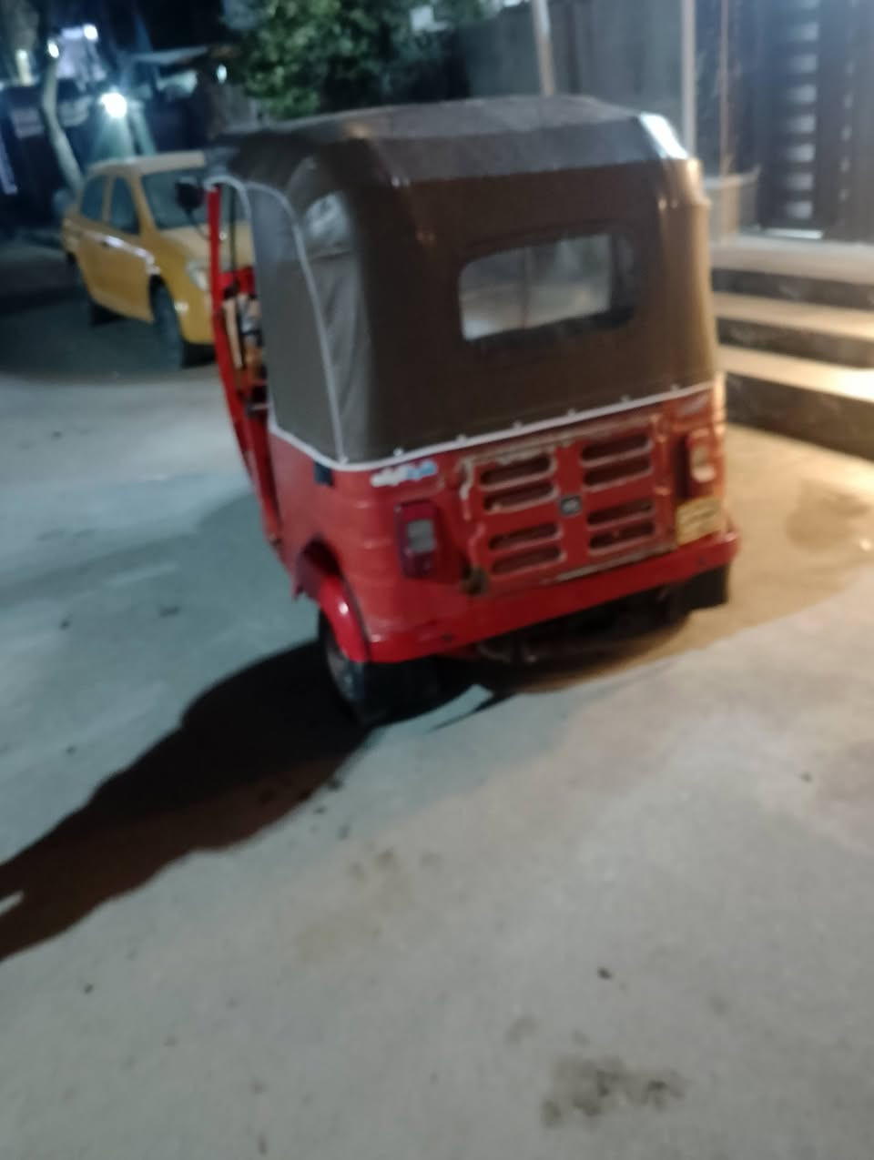 تكتك داخله ب19 المكان حسينيه راشديه أوراق 7 اصليه المصطفى
الشراي يتصل//3600///***********///
