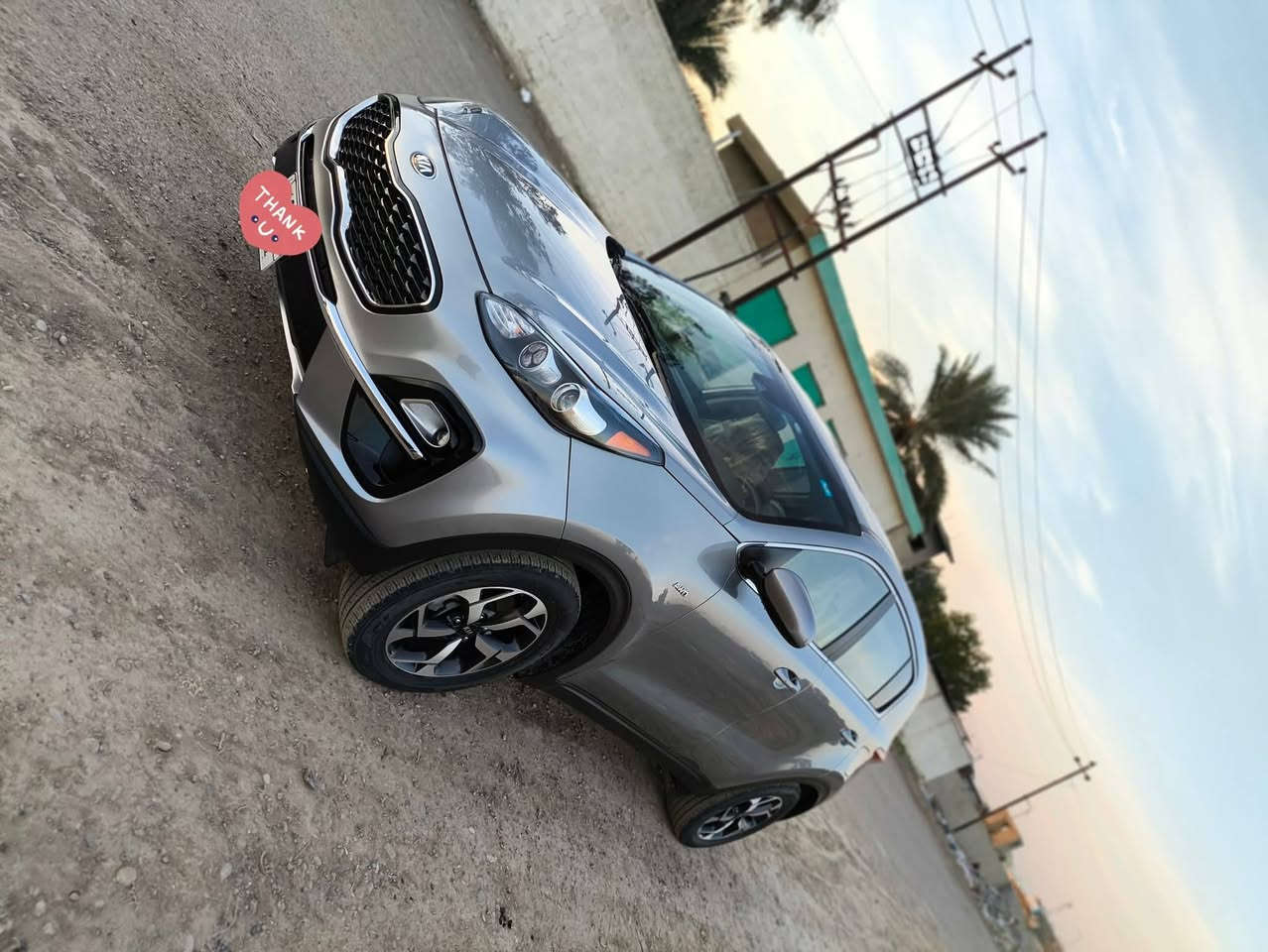 سبورتج لون سلفر      2022
مواصفات 
ـ شاشه
ـ تحكم ستيرن
ـ تبريد قطعتين
ـ رادار امامي خلفي
ـ كامره خلفي
ـ محرك 2400       JDI
 تخم تاير
مشايه    43 الف Km
سبير  وضع الشركه وارد امريكي حادث بسيط  ايرباك ماطاك

وشراي يتصل على هذا الرقم

(***********)
