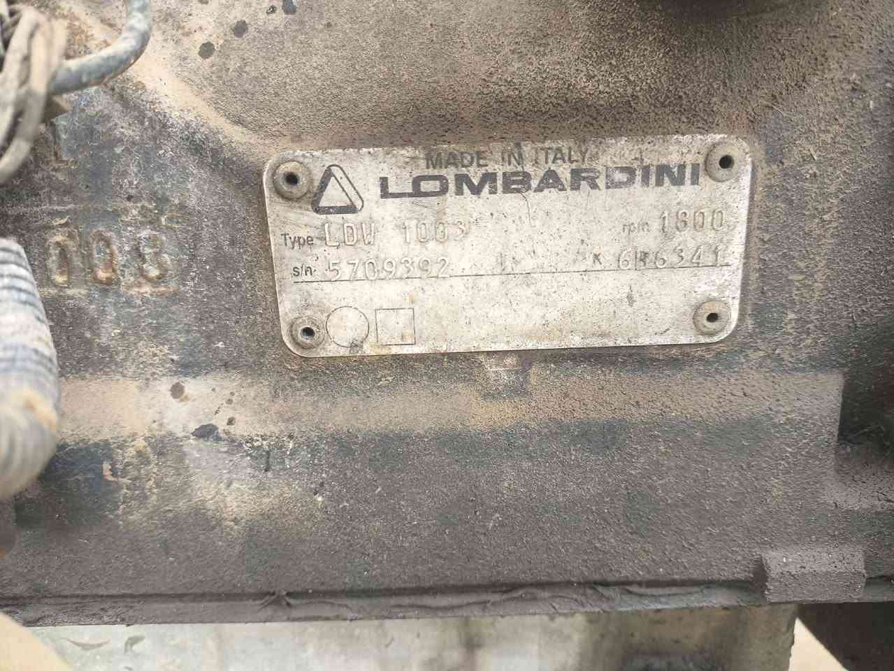 مولد للبيع
مكان موصل 
عوزها تجفيت سعر مليون وبيها مجال
***********
