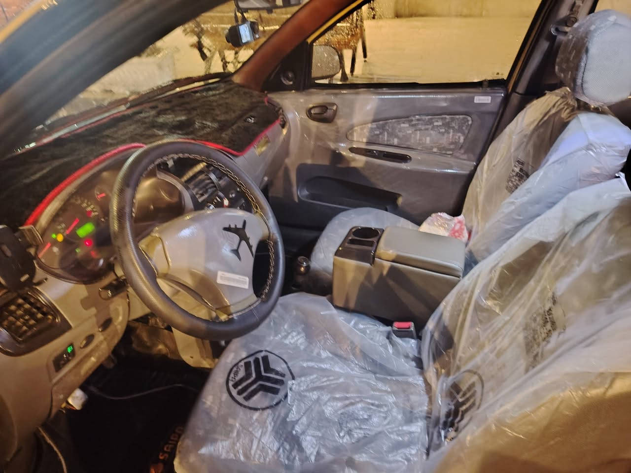 السلام عليكم من رخصه الادمن سياره طيبه 15 للبيع سياره نضيفه كير مكينه مكفولات شواصي كفاله تبريد تدفئه شغالات بلا ضربه مسوي الخياس مالها وراشهن
داخل جديد وكهربائيات كلها شغاله  رقم انكليزي مصفرة هيئة وغرامات بسمي تحويل مباشر السياره خير من الله مكان السياره الاعظمية شارع عمر عبد العزيز السعر ٤٣ وبيها مجال للطيبين *********** الرقم واتساب شغال
