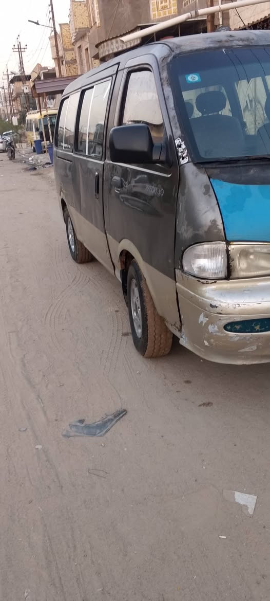 سلام عليكم بريجو 2001 رقم نكليزي بصر بسمي سنويه ال 30 مكينه وكير وبم وكسن مكفولات  تخم تير مشط جديد رديتر جديدة بتري جديد عينه و صينيه جديد اشير جدد سيارة جاهزه شواصي 3 معمرات شقل مضبوط السعر 50 او مراوس ب شبوط حسب التفاق مكان بصر 
***********
