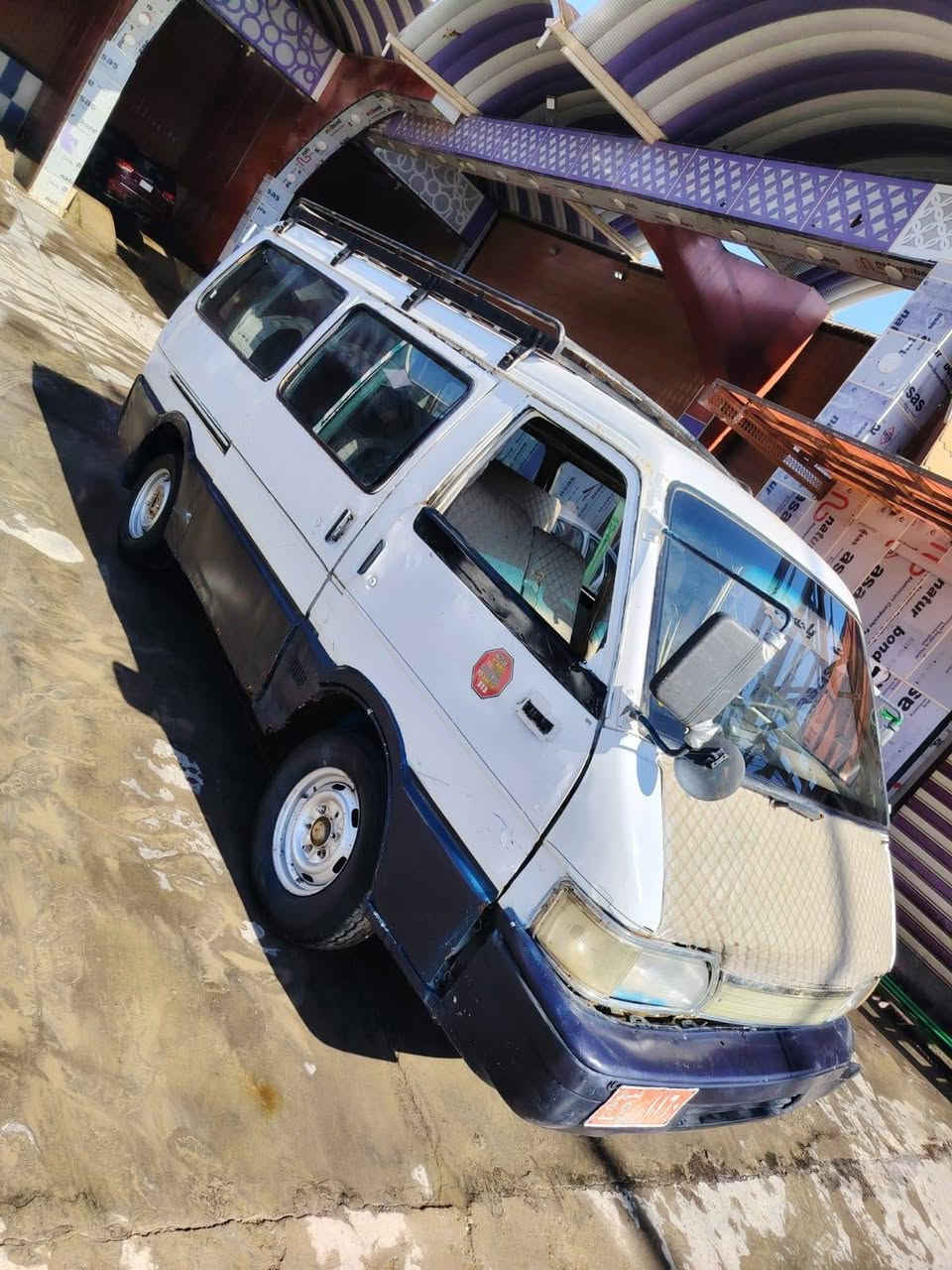 السلام عليكم كيا للبيع كله جديد حداديه جير اكسين مكينه خير من الله المكان ديوانيه السعر 14
***********
***********
