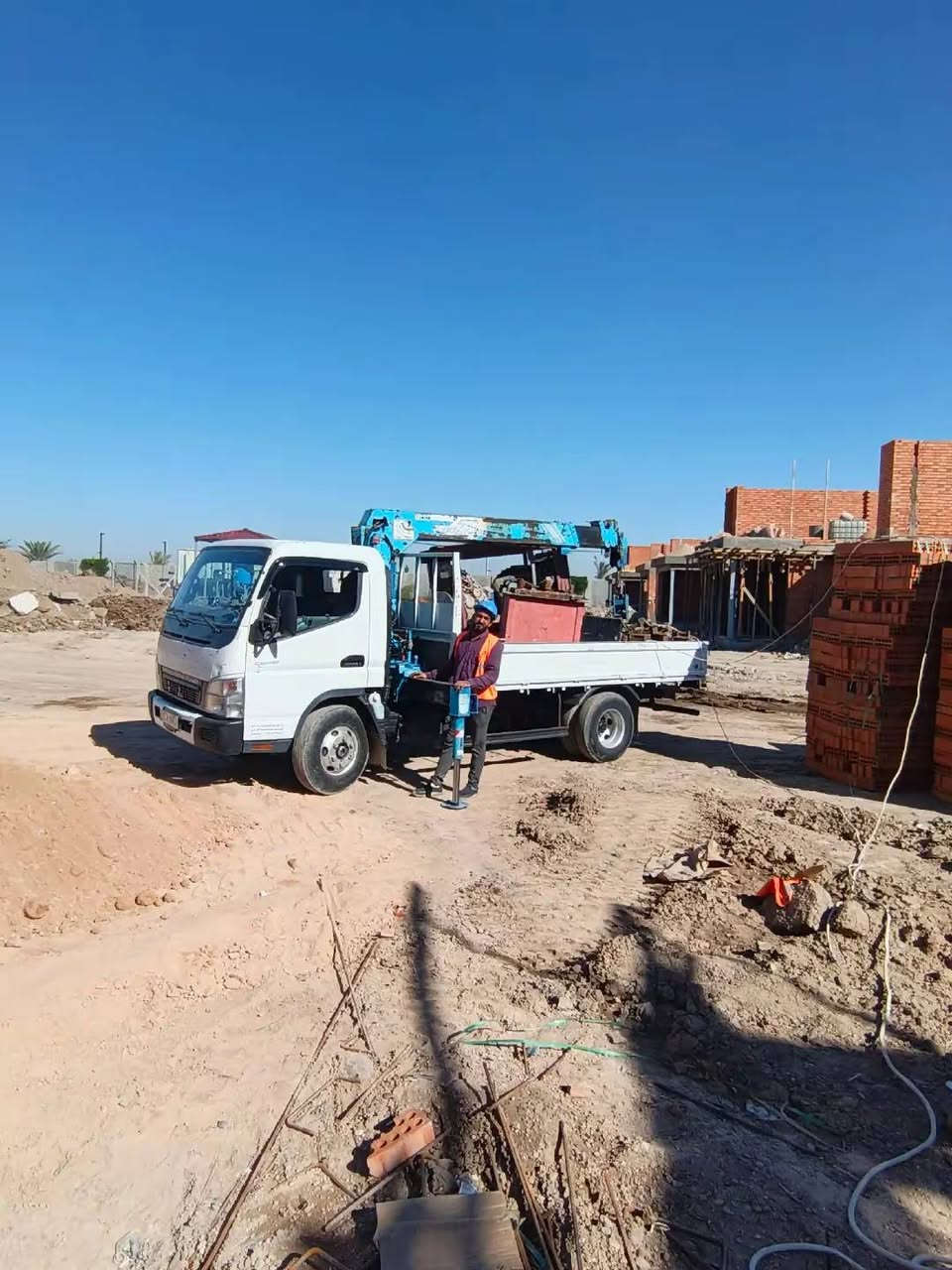 كرين كنتر متسوبيشي ٢٠٠٩ للبيع 
العنوان بغداد 
*********** 
السعر ٢١٠
