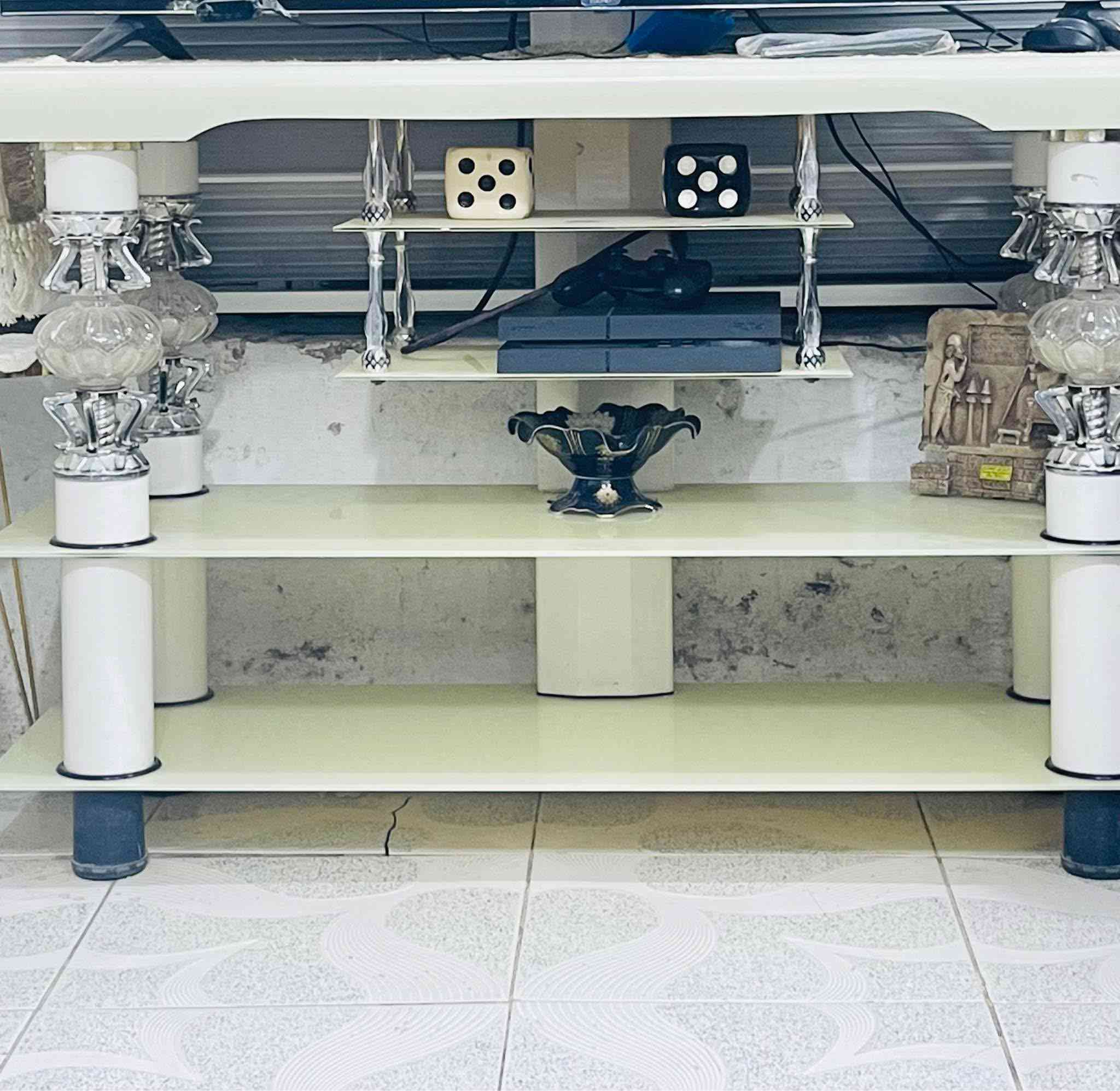 ميز تلفزيون ابلازما ضد الكسر  لون أوف وايت حلة, بابل


**إذا كنت صاحب هذا الإعلان وتريد حذفه لأي سبب، رجاءا أرسل رسالة إلى الدعم الفني**