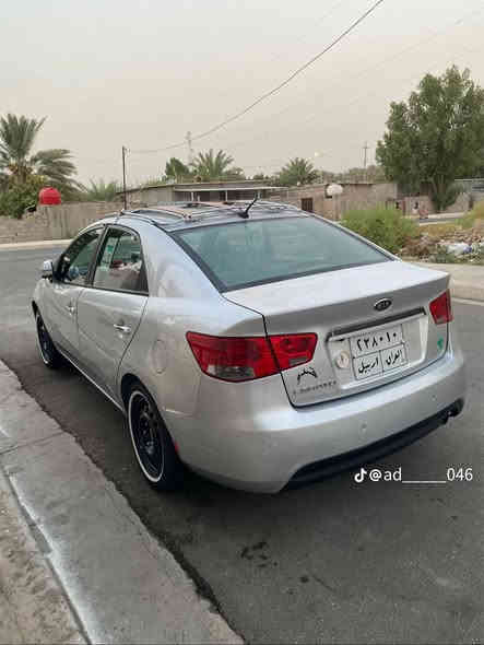 السلام عليكم ورحمه الله وبركاته
سيراتو خليجه 2012 
السياره جديده ربع متصرف عليها 
مري شفط 
فتحه سقف 
شاشه تاب 
صدر أمامي خلفي كله جديد مكفول 
كير ومكينه كفاله تبريد كفاله 
بيها قطعتين باب خلفي مال صدر صبغ 
وجاملغ خلفي ضربه بسيطه موقويه 
السياره مصروف عليه ومتعوب عليه كلش ولله 
السعررر ١٠٨ مجال بسيط 
مكان السياره واسط الصويره ناحيه تاج الدين الحفريه 
***********
