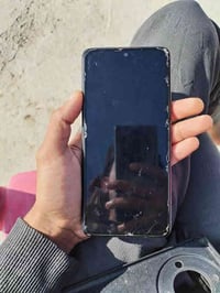 شباب نوات عشره البيع ٨٥بيه شراي يتصل مكن طوريج منفهان جهازه جديد كلشي ...