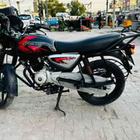 بوكسر للبيع موديل 2023 لدراجه نضيفه استخدام شخصي ماشيه 20 الف سنويه ور...