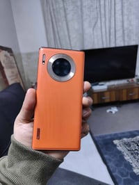 هواوي ميت ٣٠ برو • رام ٨ • زجاج الكاميرا مكسور