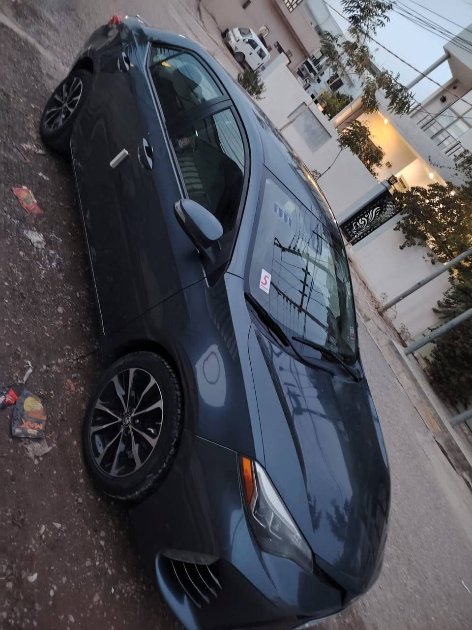 السلام عليكم كورلا se موديل 2017
جديده ضررها باب خلف السايق وجاملق خلف السايق

فقط گير محرك شرط صدر تايرات دبلات تبريد تدفئه

تحكمات استيرن كامره رادار السياره جديده وجـاهزه

رقم شمال جديد تحويل ثاني يوم سنويه لغايه 2030

 السعر 140 وبيها مجال هـ ***********
