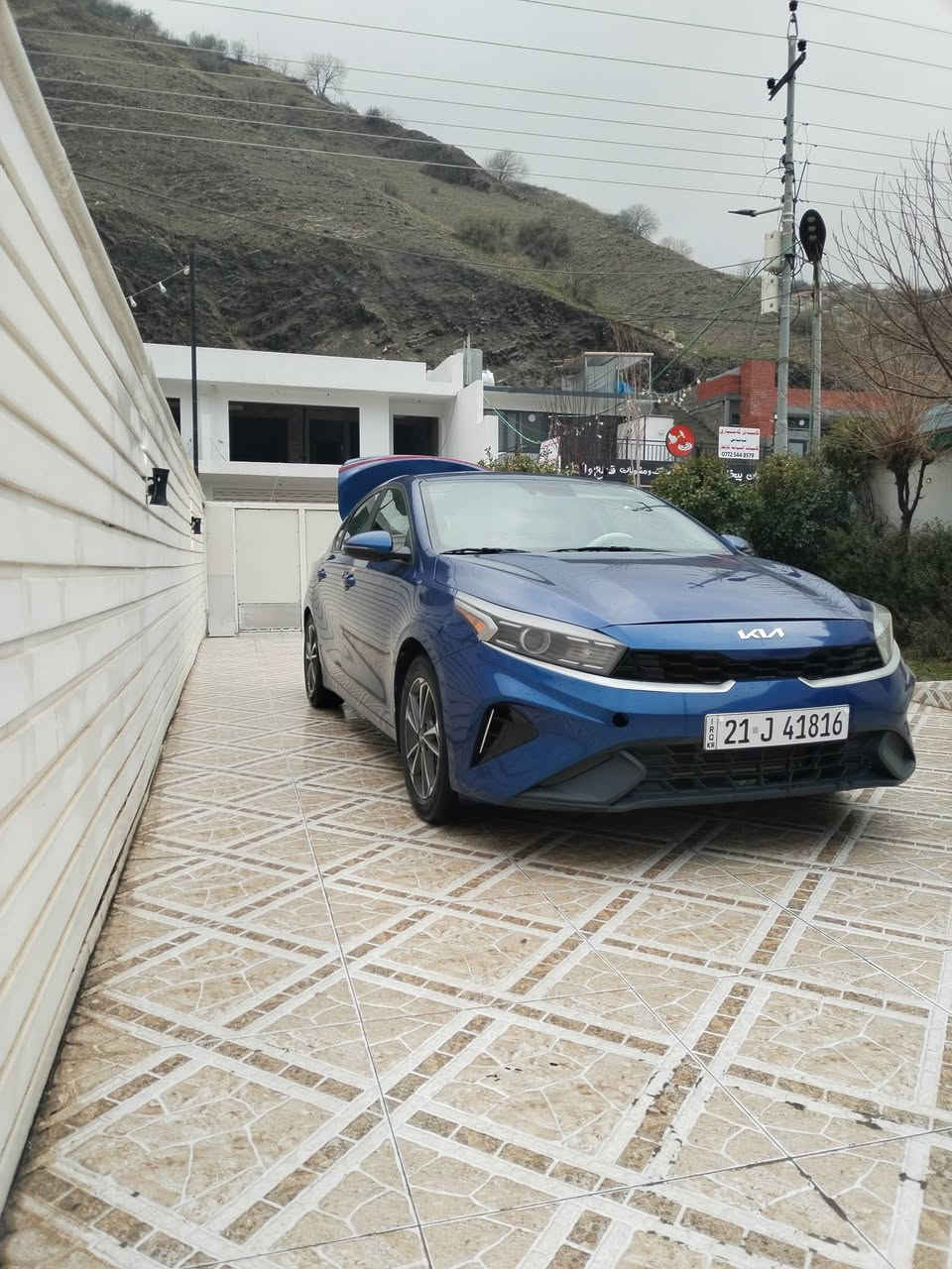 فورتي موديل ٢٣ دخول جديد قبل ٤ أشهر رقمته سليمانيه مكينة وكير وحداديه بلجيس دواخل شركه حادثه جاملغ خلفي و صندوك مبدل قطعتين كلير من أمريكا خلفي السعر ١٣٥ مكاني حله ***********
