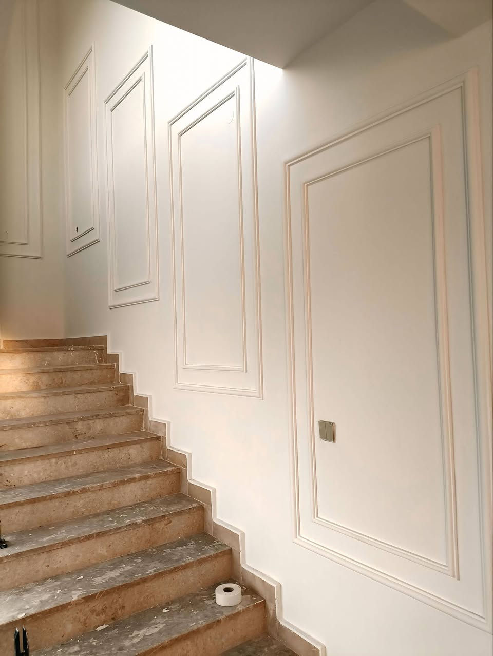 سلام عليكم 
90C | ديكور & تصميم داخلي 👑

نحوّل الزاوية إلى فخامة تُحاكى ✨
تصاميم داخلية بطابع ملكي 🏛️
جبس بورد • إضاءة • صبغ • تشطيبات راقية 🎨💡
تفاصيل تُنفّذ بإتقان النخبة 🤍
📍 نخدم جميع محافظات العراق 🇮🇶

🦺
*********** واتس اب 
***********

موقع #مجمع_المروج_500m
