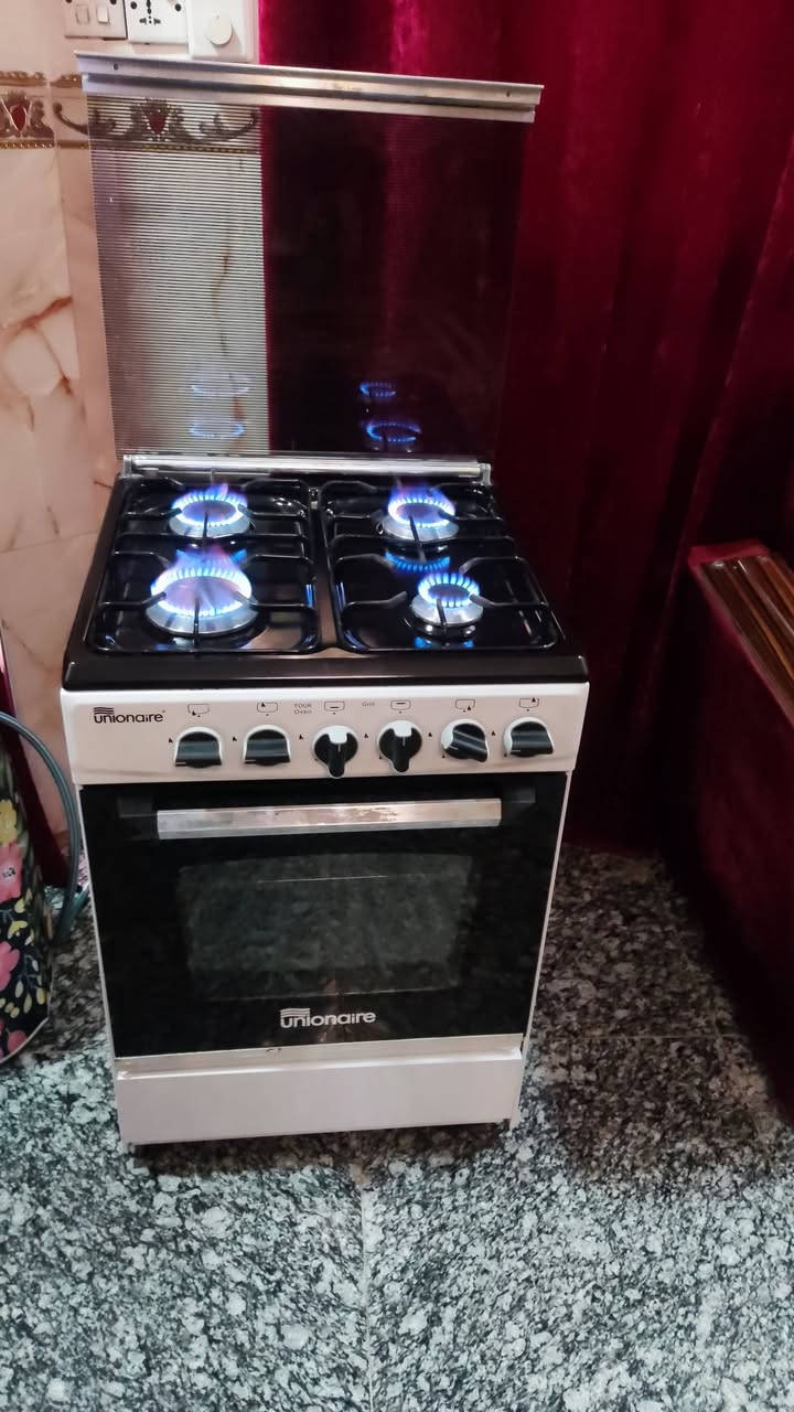 السلام عليكم طباخ مصري يونير نضيف جدا تجي تفحص وتأخذ السعر130 العنوان بابل مركز ***********
