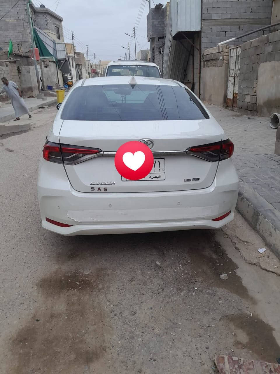 السلام عليكم كورله خليجي ساز موديل 21فول مواصفات عده لفتحه
تبريد قطعتيني سياره اقصاد استقاطع مباشر اقل سنه صير حره كفاله عامه بيها مكانين بارد رقم بصره 
السعر 155
رقم تليفون ***********
