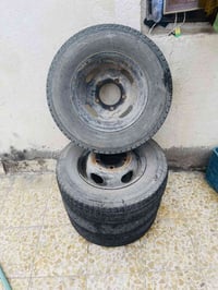 تايرات خلفية • كيا • مبنجر