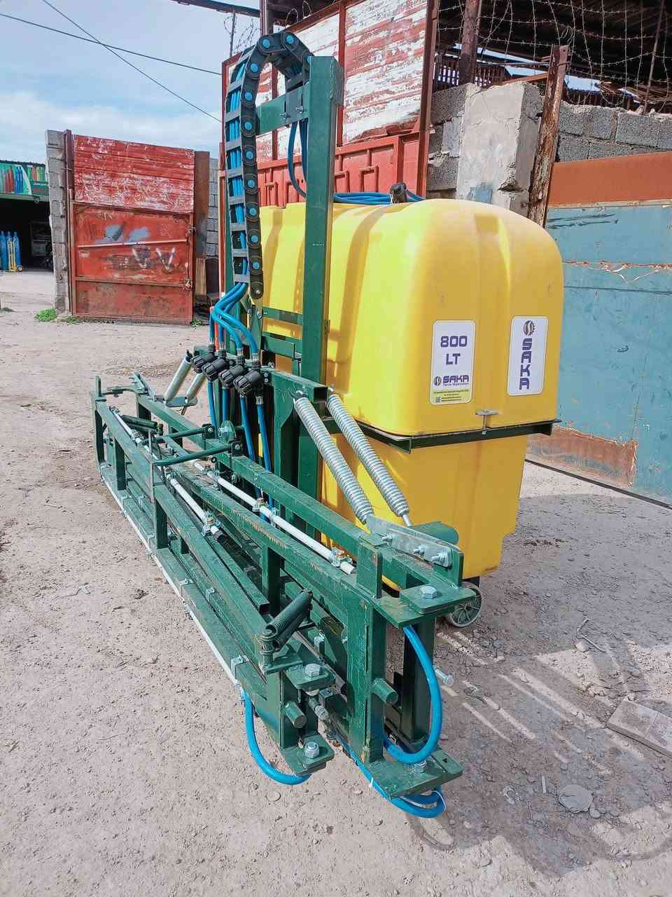 پێشانگای کشتوکاڵی حاجی رەفعەت
دەرمان ڕێژ  800 لتری   هایدرۆلک  
    4بستۆن   //  16 مەتر     ///  🐎✅


**إذا كنت صاحب هذا الإعلان وتريد حذفه لأي سبب، رجاءا أرسل رسالة إلى الدعم الفني**