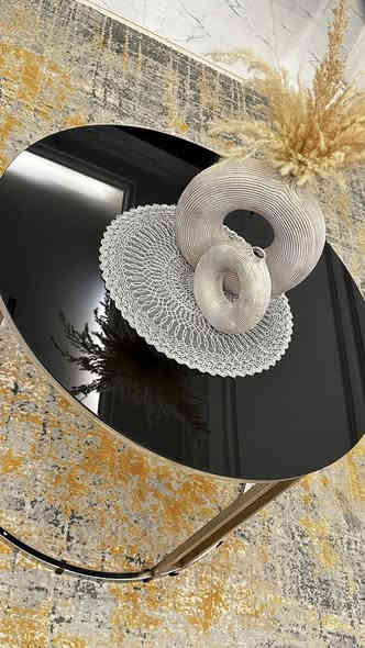 اغراض للبيع
ميز وسطي جام مع ٣ طبلات سعر ٨٠ الف قفل
ميز تلفاز وبي مجرات ثنين سعر ٧٠ الف قفل
زولية قياس ٢*٣ ماركة فرش خورى  سعر ٢٠٠$ قفل
الاسعار قفل مو متواجده ع فيس تواصل ماسنجر او واتس على الرقم ***********
الاغراض نظافتها مية بالميه اي عيب مابيها
