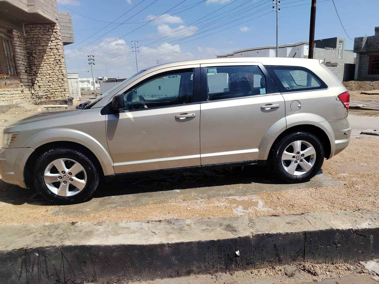 جورني 2009 كفاله عامه معروضه ب 100 وبيها مجال العنوان حبانيه خالديه للأستفسار ***********
