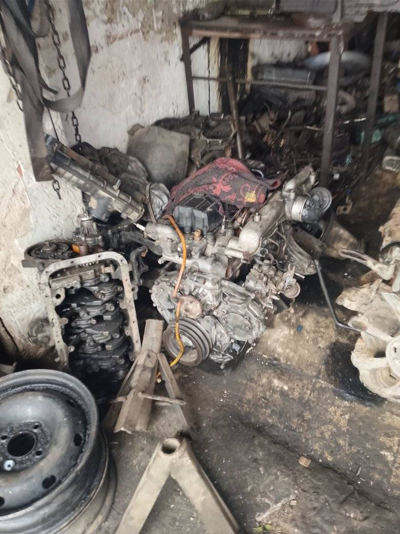 سلام عليكم 
مكاين للبيع  2701 و 3000 على الفحص
للاستفسار  ***********
