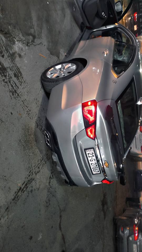 شوفريلت امبالة 2017  وارد امريكي 
محرك 2500 
تبريد قطعتين
شاشة كبيرة
شاشة اعطال 
رقم سليمانية 
كشنات امامية كهربائية 
بلوجكتر لد جديد 
تخم تاير جديد 90‎%‎ 
تفاصيل اكثر بالنسبة للحادث دز خاص يوصلك السونار 
سعر 140 و بيها مجال

*********** بغداد, العراق
