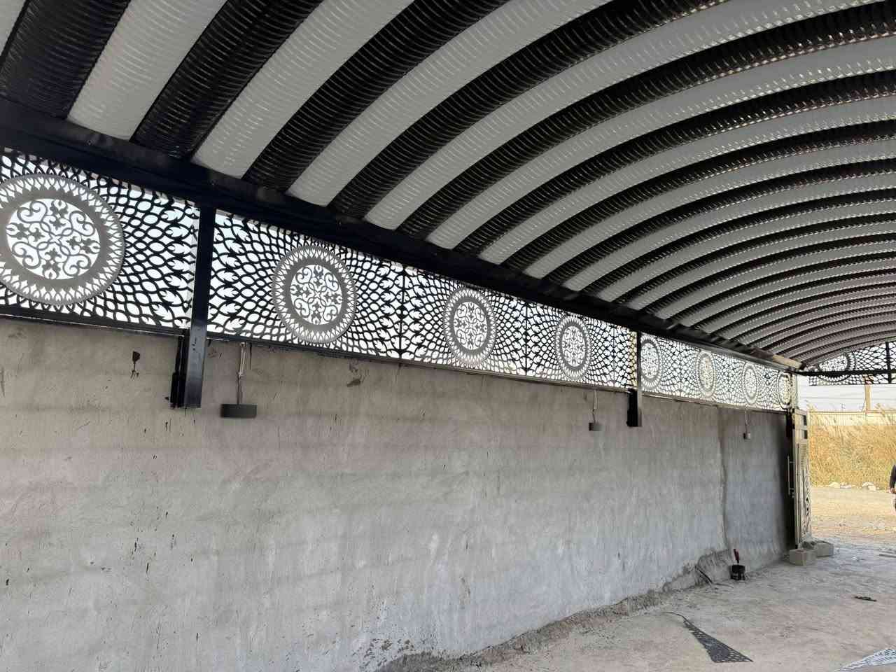 جانب من عملنا في بسمايه وتم انجاز السقيفه ونشكر كادر شركه الفرات ومن ألله التوفيق سعر المتر (22)
***********
***********
