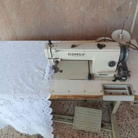 ماكنة خياطة علامة جمسي اصلية فول نضافة للبيع مكان بغداد الكرغولية ٠٧٧١...