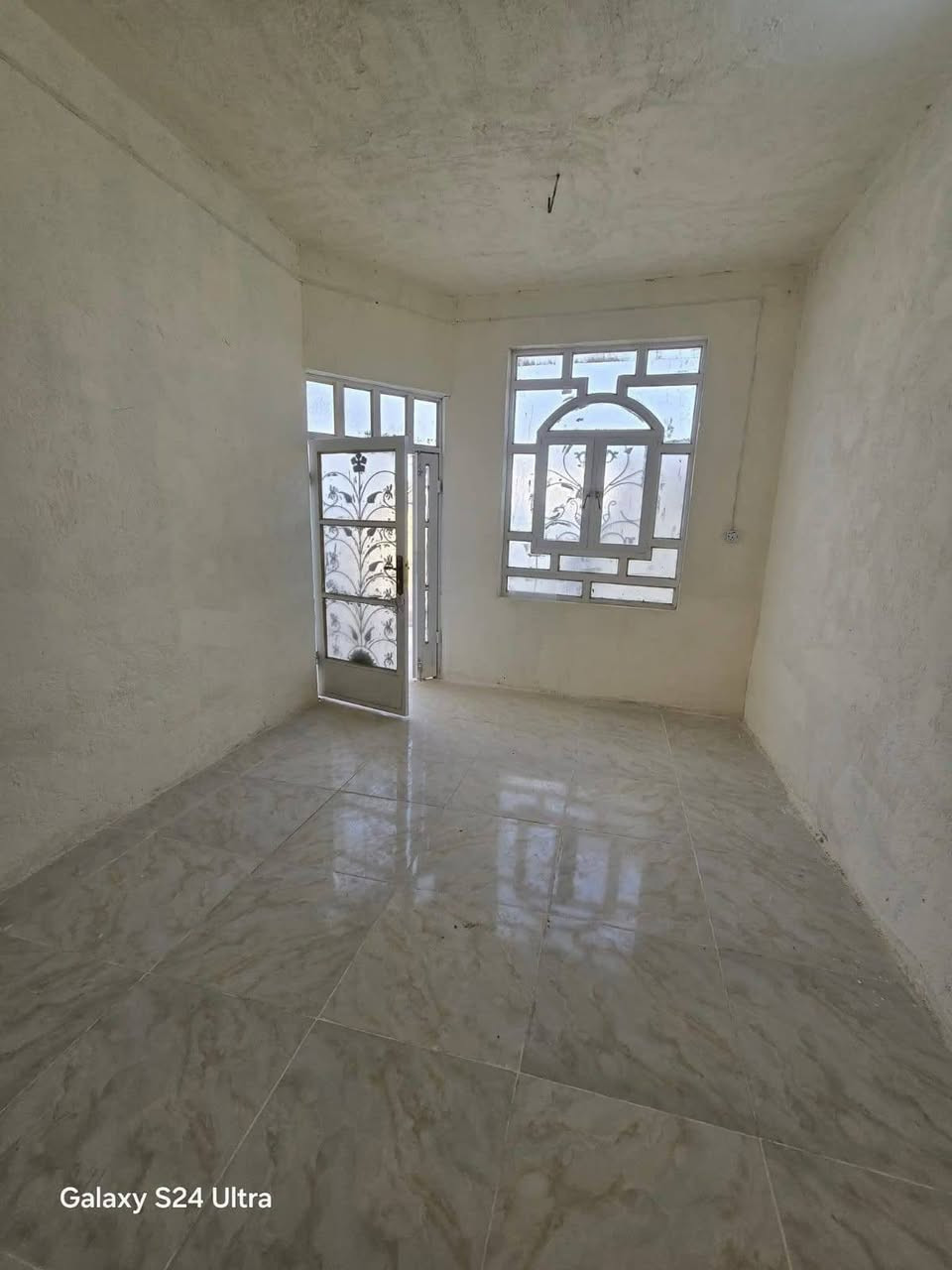 يا الله يا رزاق 🤲💸
دار للبيع 100 متر بيع مستعجل 😱📢

السعر 25مليون 💸وبي مجال للشراي يدلل 🤩

الموقع //نجف كوفه /براكيه //شارع المطار القديم 

السقف صب گونكريت مسلح البناء طابوق 👌بعد شتريد 

احجز الدار والاستفسار وبيع عقاراتگم وشراء 

 راسلوني أو الاتصال 👇

 واتساب متوفر  *********** ☎️
