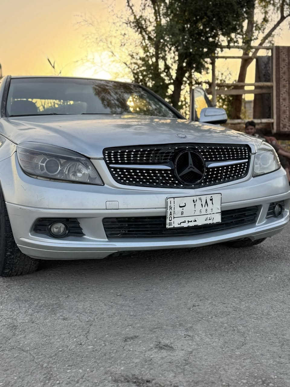 🔥 للبيع مرسيدس C200 W204 موديل 2008 🔥
🚘 مرسيدس C-Class W204 كير عادي
📅 سنة الصنع: 2008
🎨 اللون: فضي
✅ سيارة مرتبة ونظيفة
✅ محرك وجير بحالة ممتازة
✅ تبريد قوي ومكيف شغال
✅ داخلية نظيفة ومريحة
✅ ثبات وأداء ألماني معروف
✅ جاهزة للاستخدام اليومي بدون مصاريف

✨ سيارة تجمع بين الفخامة، الراحة، والقوة بسعر مناسب.
مصبوغه قطع منها ابيعلك صبغ حزام 

💰 السعر: 88$
📍 الموقع: ديالى / بعقوبة 
📞 للاستفسار: ***********

للجادين فقط، والمعاينة خير برهان.

#مرسيدس_للبيع #Mercedes #W204 #C200 #بغداد #سيارات_العراق #مرسيدس_2008 🚘✨
