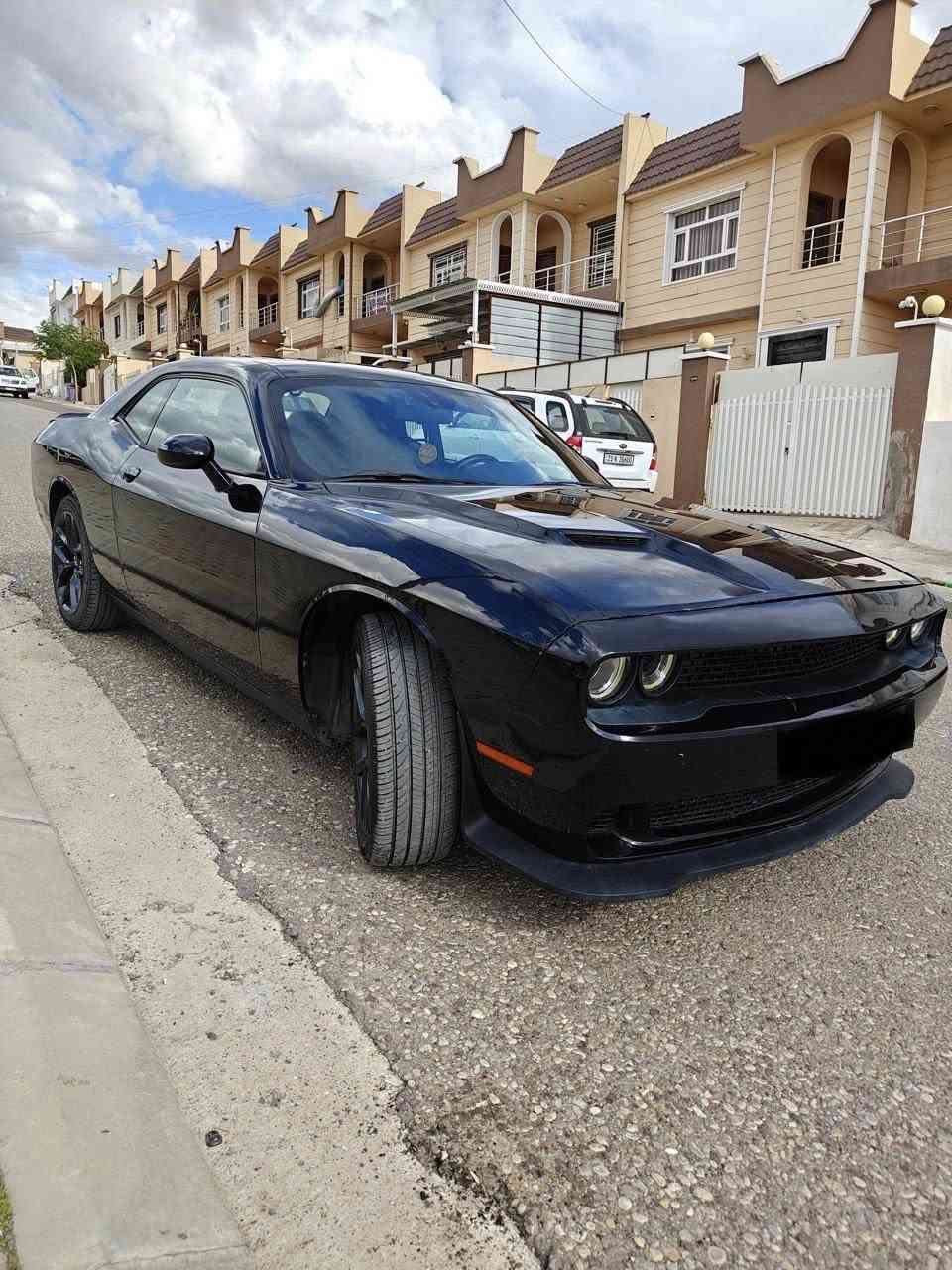 سلام عليكم

جالنجر موديل ١٩ sxt بلاك توب 

كير مكينه كفاله

سنويه جديد 
هزه جديد 
مناقصها برغي 

مكينه ٣٦٠٠ 

رقم اربيل باسمي 

حادث دعاميه بدون ايرباك 
جاملغ سكن اهنا صار بدون صبغ تعديل بارد

السعر ١85 بيها مجال قليل 

مكاني كركوك


**إذا كنت صاحب هذا الإعلان وتريد حذفه لأي سبب، رجاءا أرسل رسالة إلى الدعم الفني**