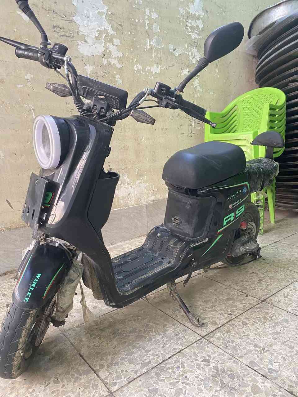 ‏سلام عليكم دراجة شحن R تسعة للبيع موديل 2025 ملف 1000 دراجة عطلة ملف فقط سعر الدراجة 225 رقم الهاتف***********
