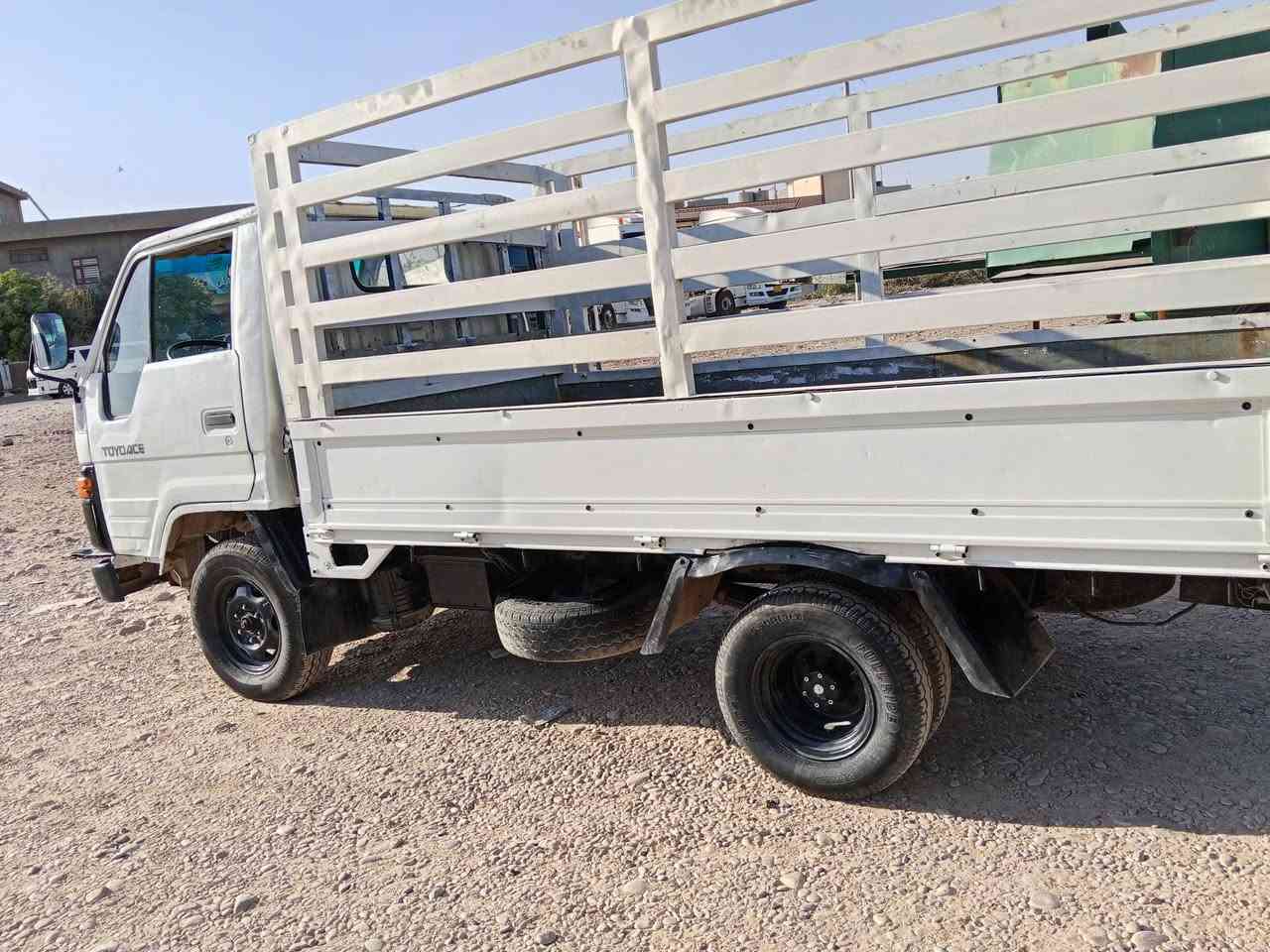 داينه موديل 91
مكينه وكير بشرط تايرات جديد سياره مامحتاجه اي شي .

رقم ديالى .سعر 36 وبيهه اشويه مجال .شرط التحويل .  رقم موبايل ***********
